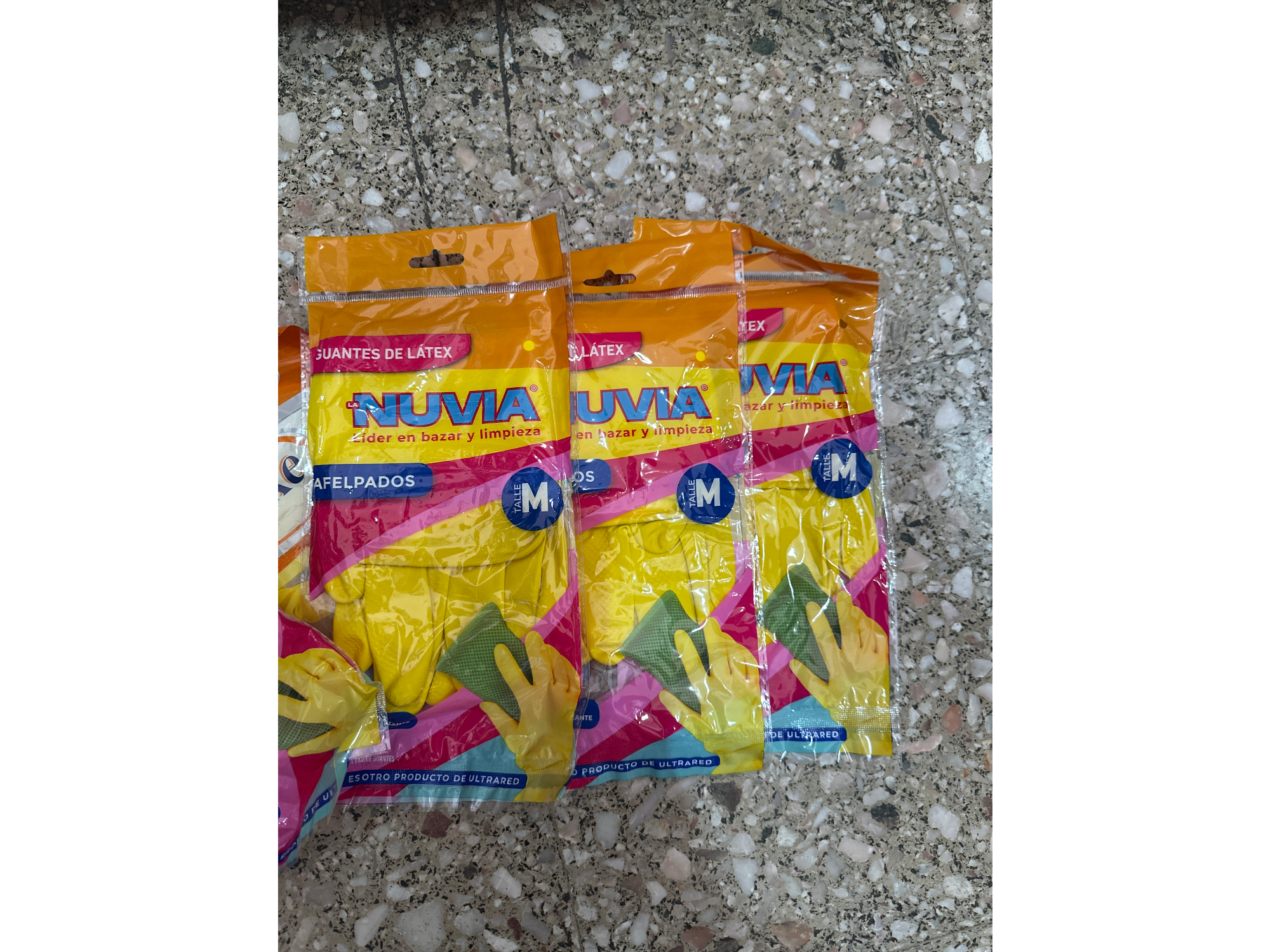 Guantes goma M