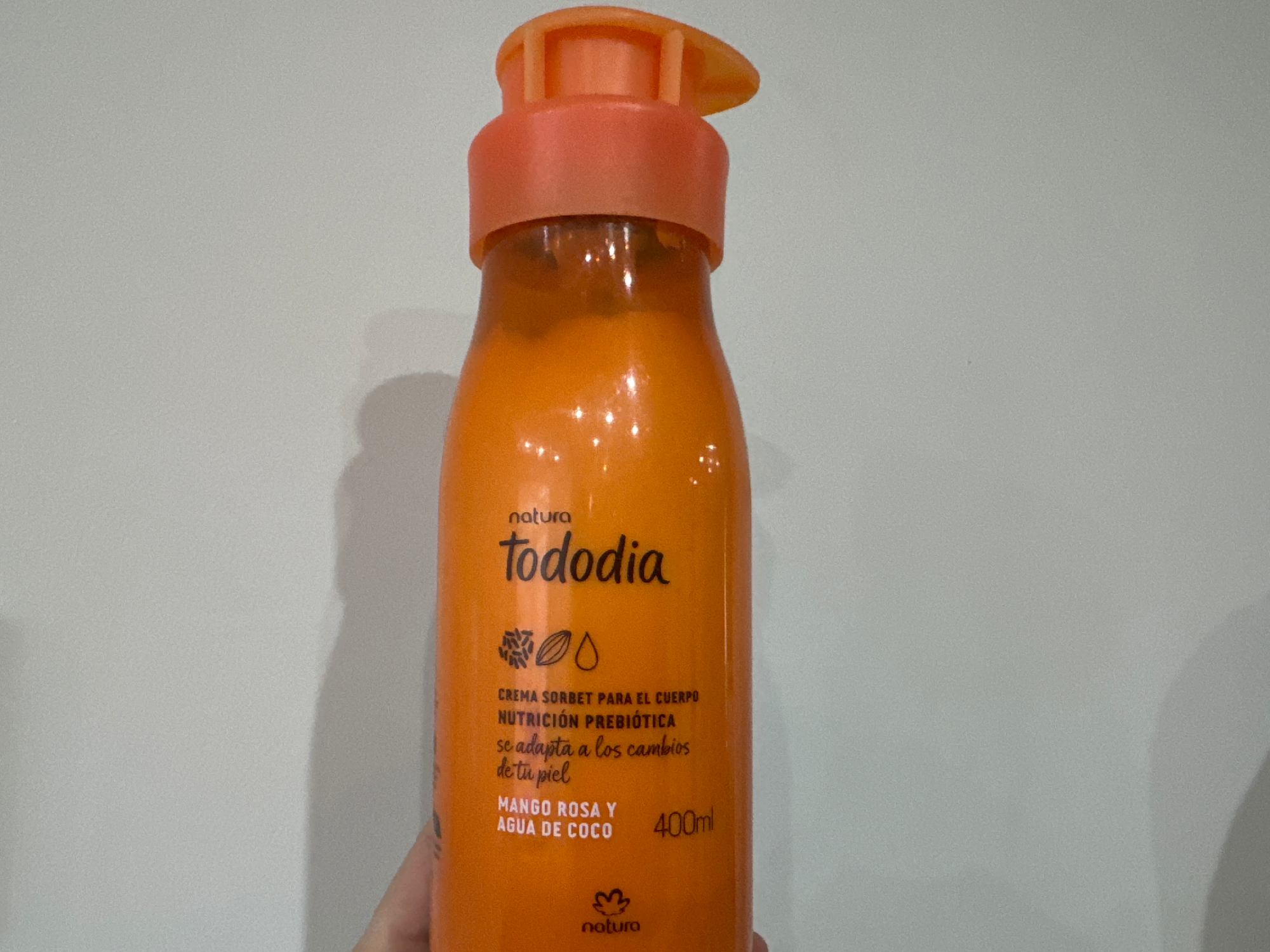 Mango rosa y agua de coco