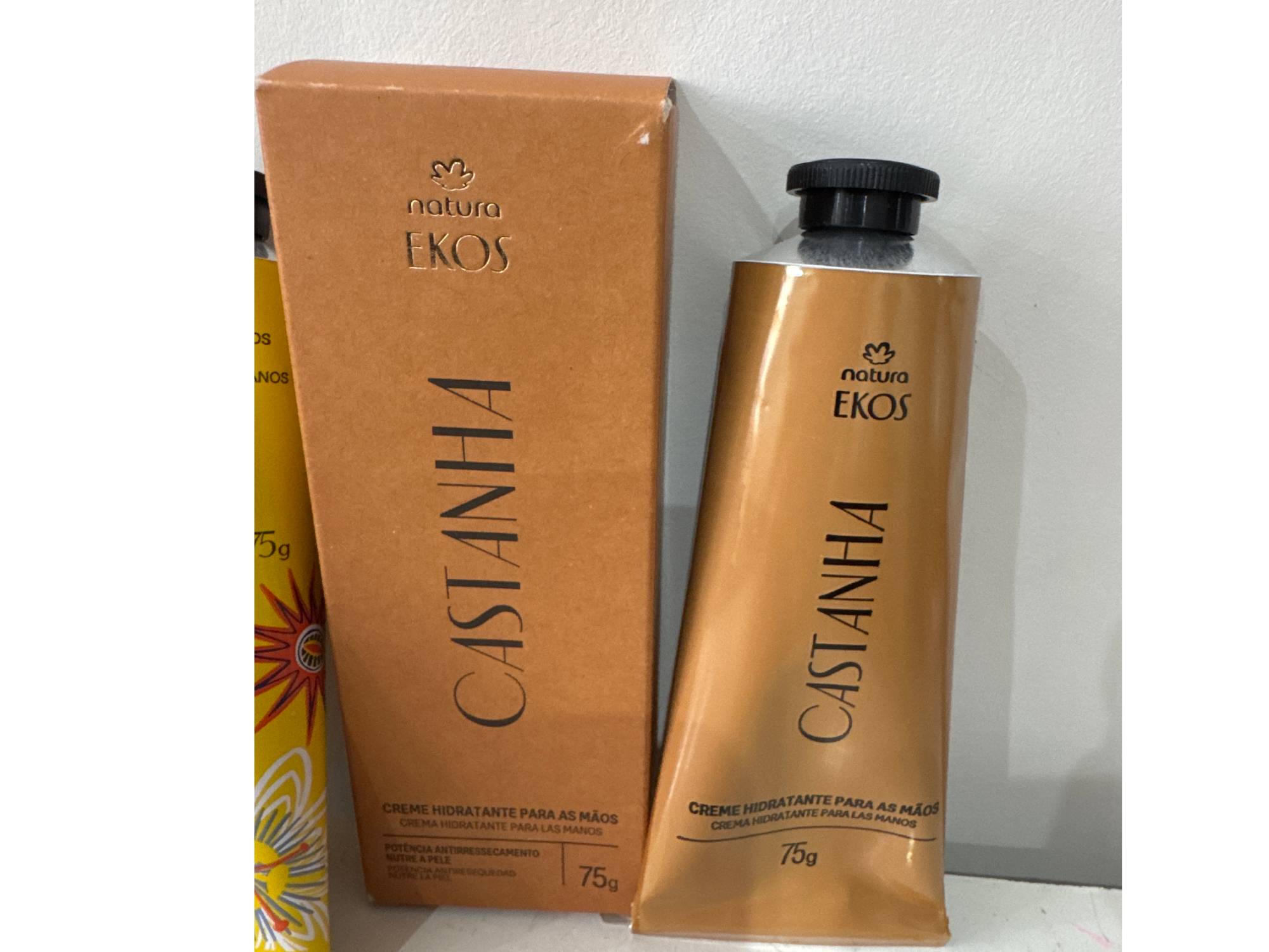 Hidratante para manos castaña