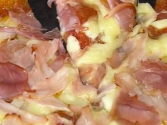 PIZZA ESPECIAL CON JAMON
