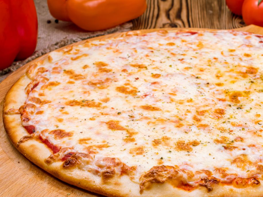 PIZZA 4 QUESOS