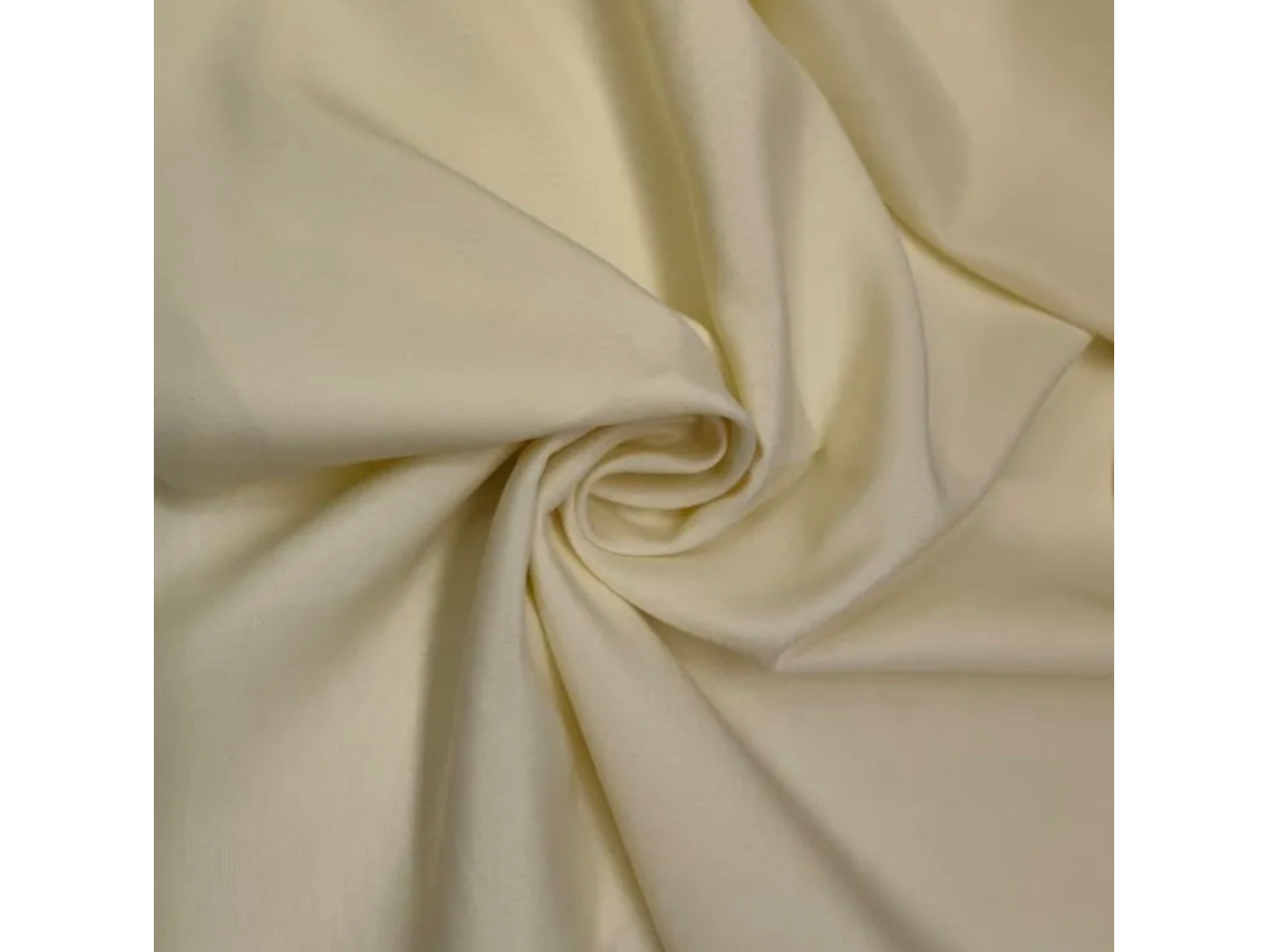 Mantel Leticia Crema