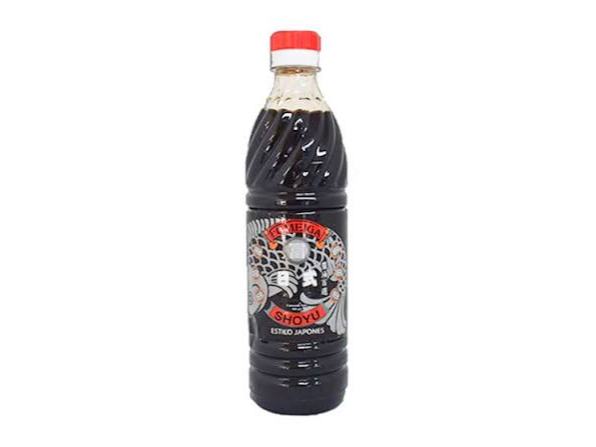 Salsa de soja estilo japonés.