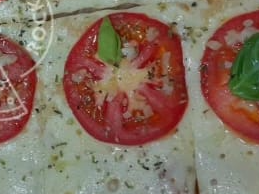 Pizzanesa napolitana