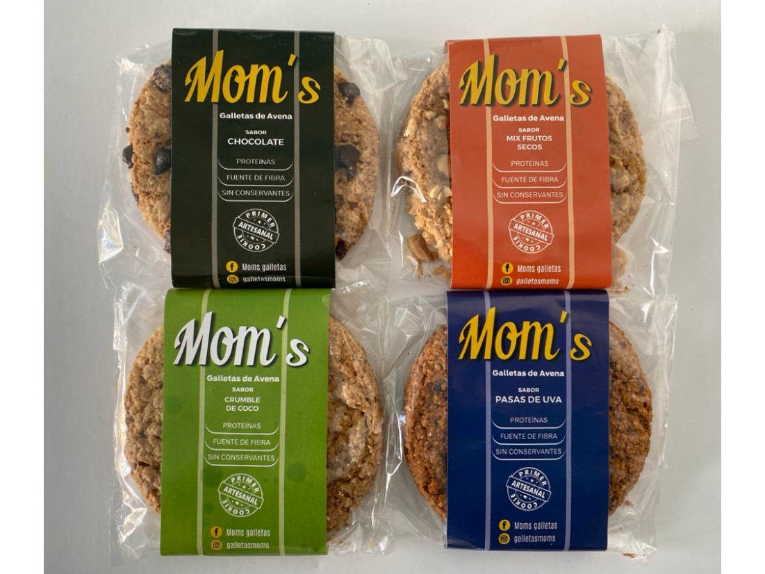MOM'S