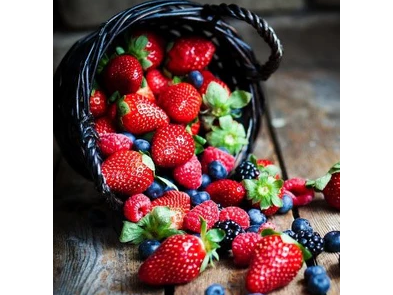 MIX DE BERRIES CON FRUTILLA X 10 KLS