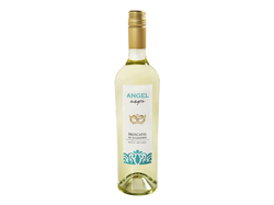 Angel Negro Moscatel de Alejandria Dulce Natural x 750 ml