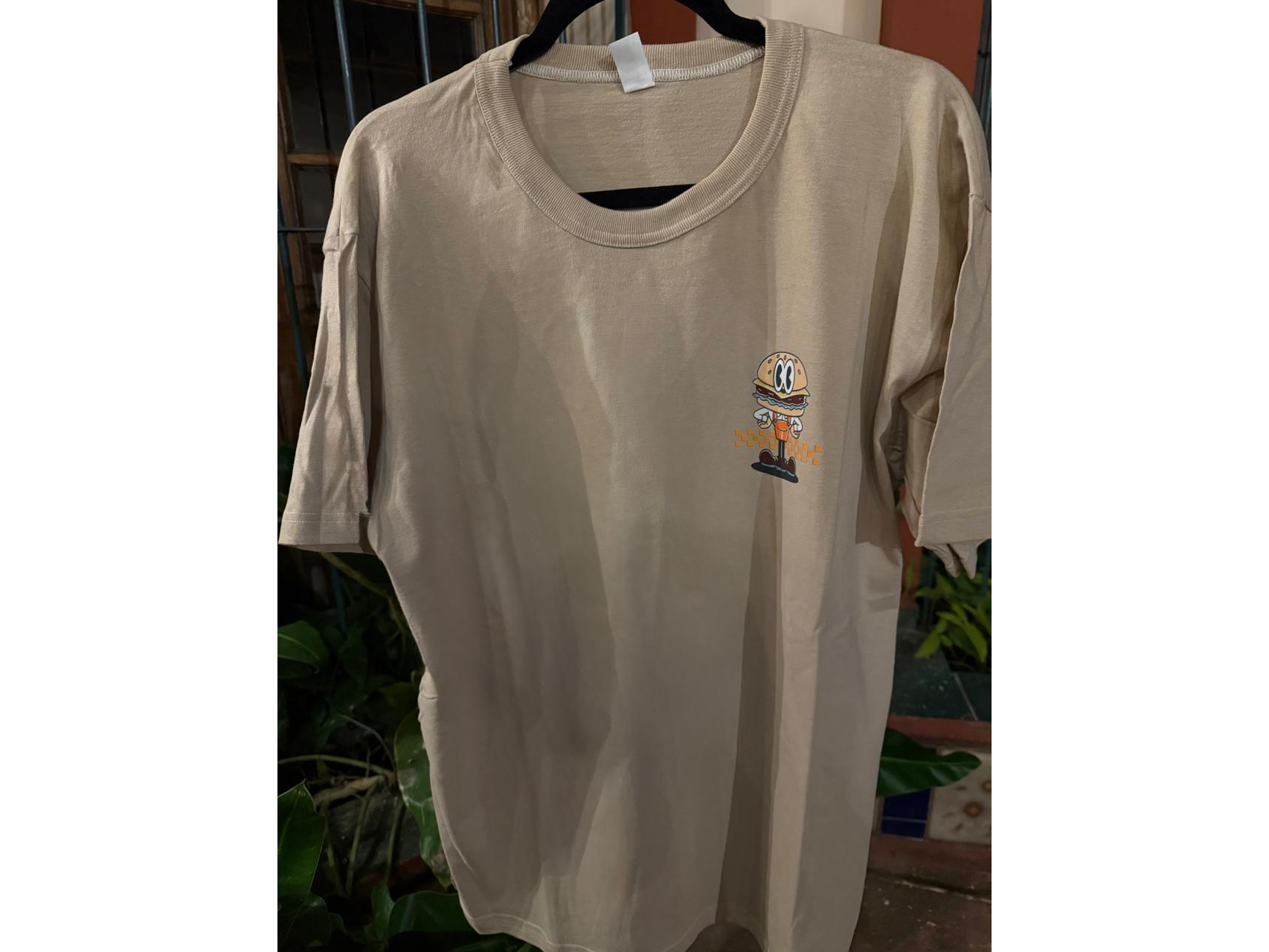 Remera Beige