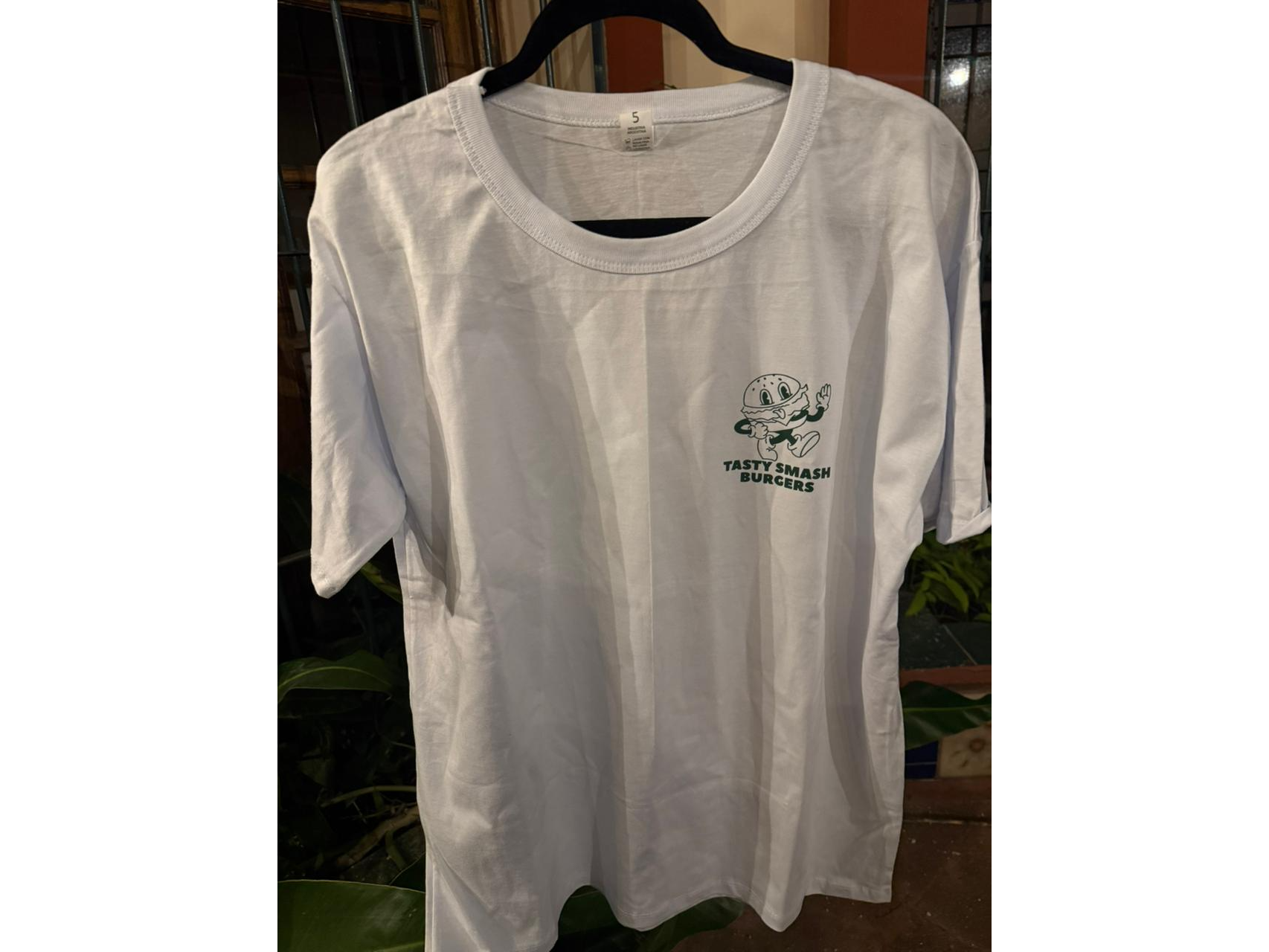 Remera White