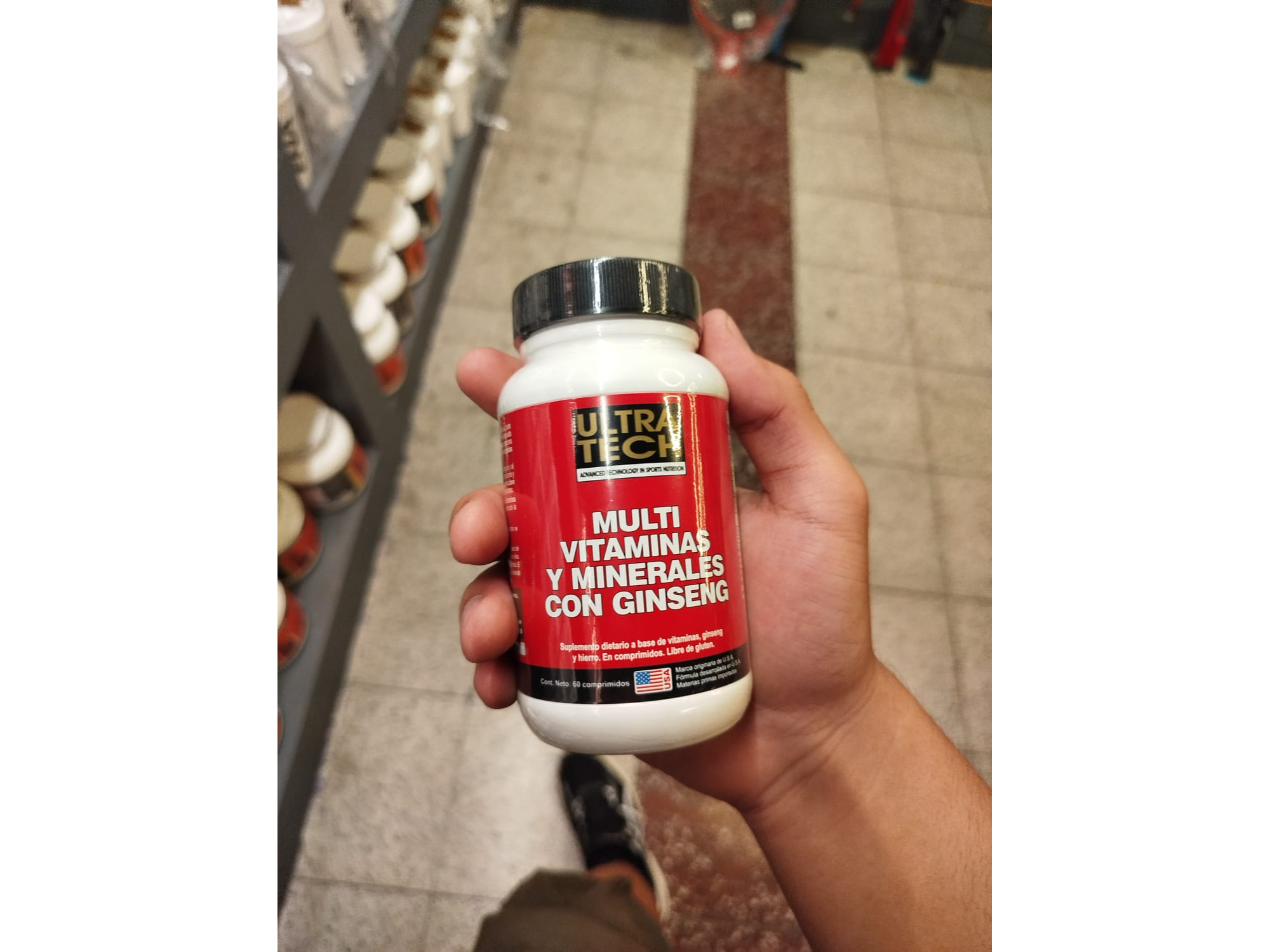 MULTIVITAMINICO ULTRA TECH CON GINSEN Y MINERALES