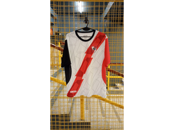 Remera de Entrenamiento Millonario RIVER | LICENCIA CLUBES®