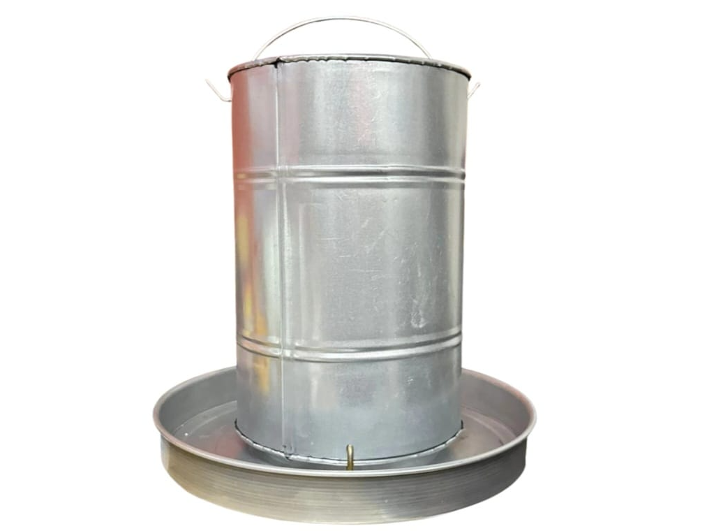 TOLVA METALICA DE ALIMENTO 5 KG.