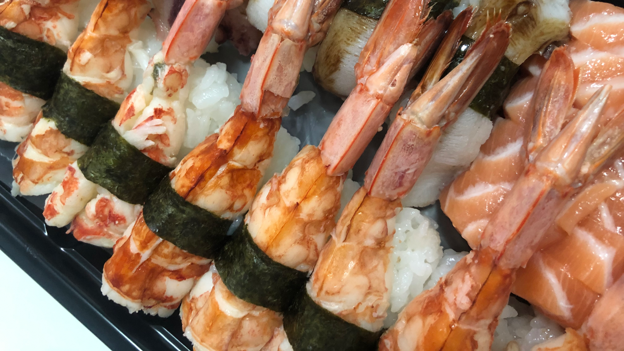 SALMÓN/PANIZADO/LANGOS.