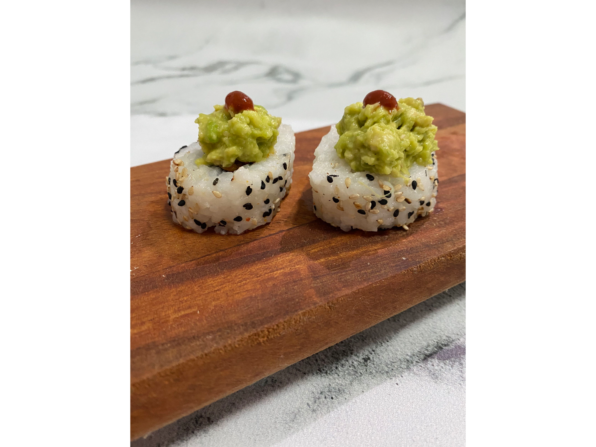 Guacamole roll