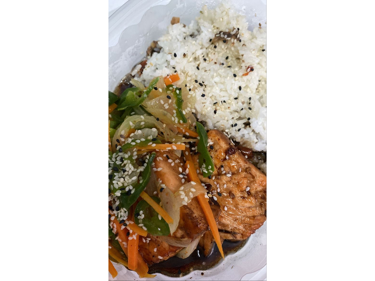 SALMÓN TERIYAKI