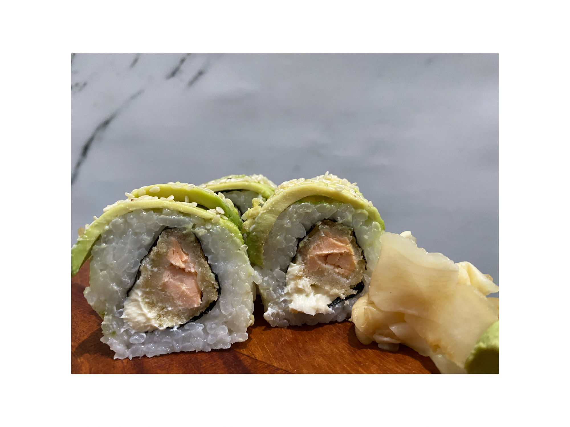 AVOCADO ROLL