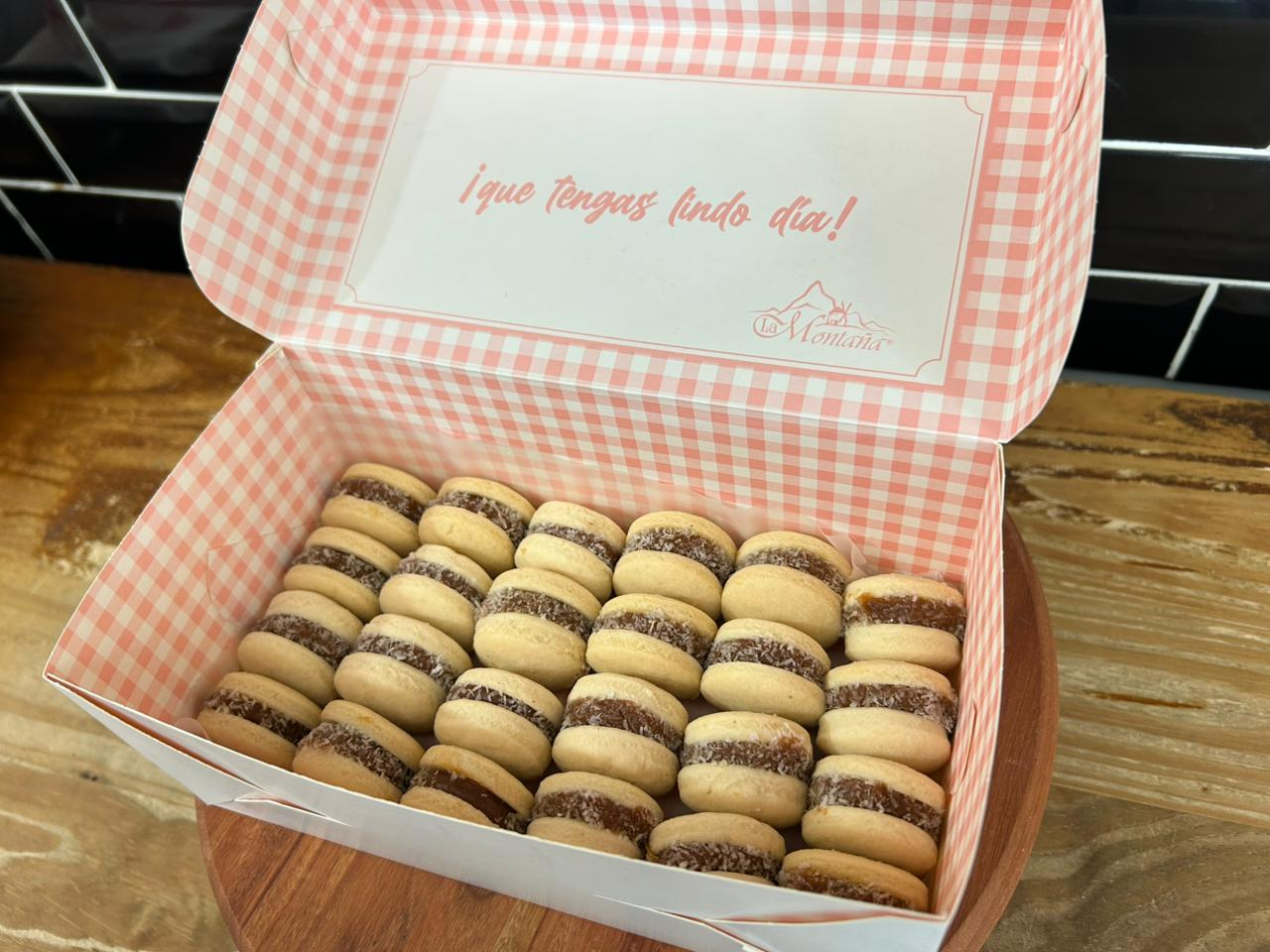 Mini alfajores de maicena x24