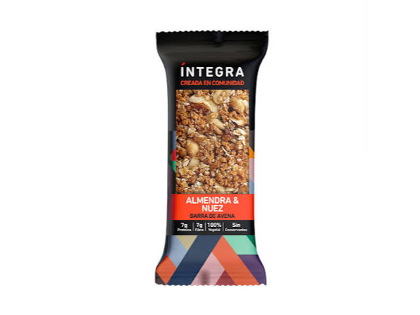 BARRA INTEGRA DE ALMENDRA Y NUEZ