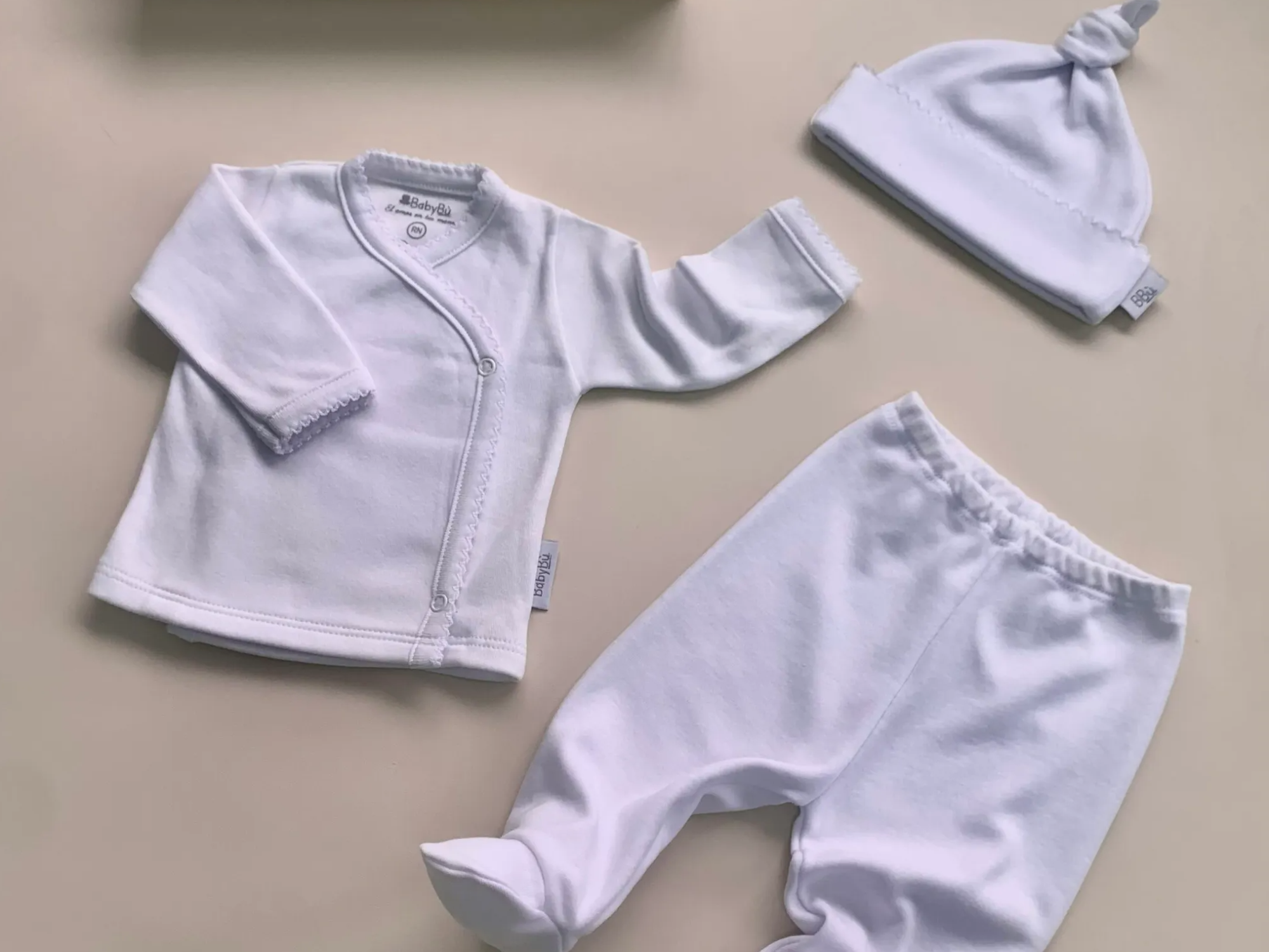 AJUAR RN  3 PIEZAS con Batita