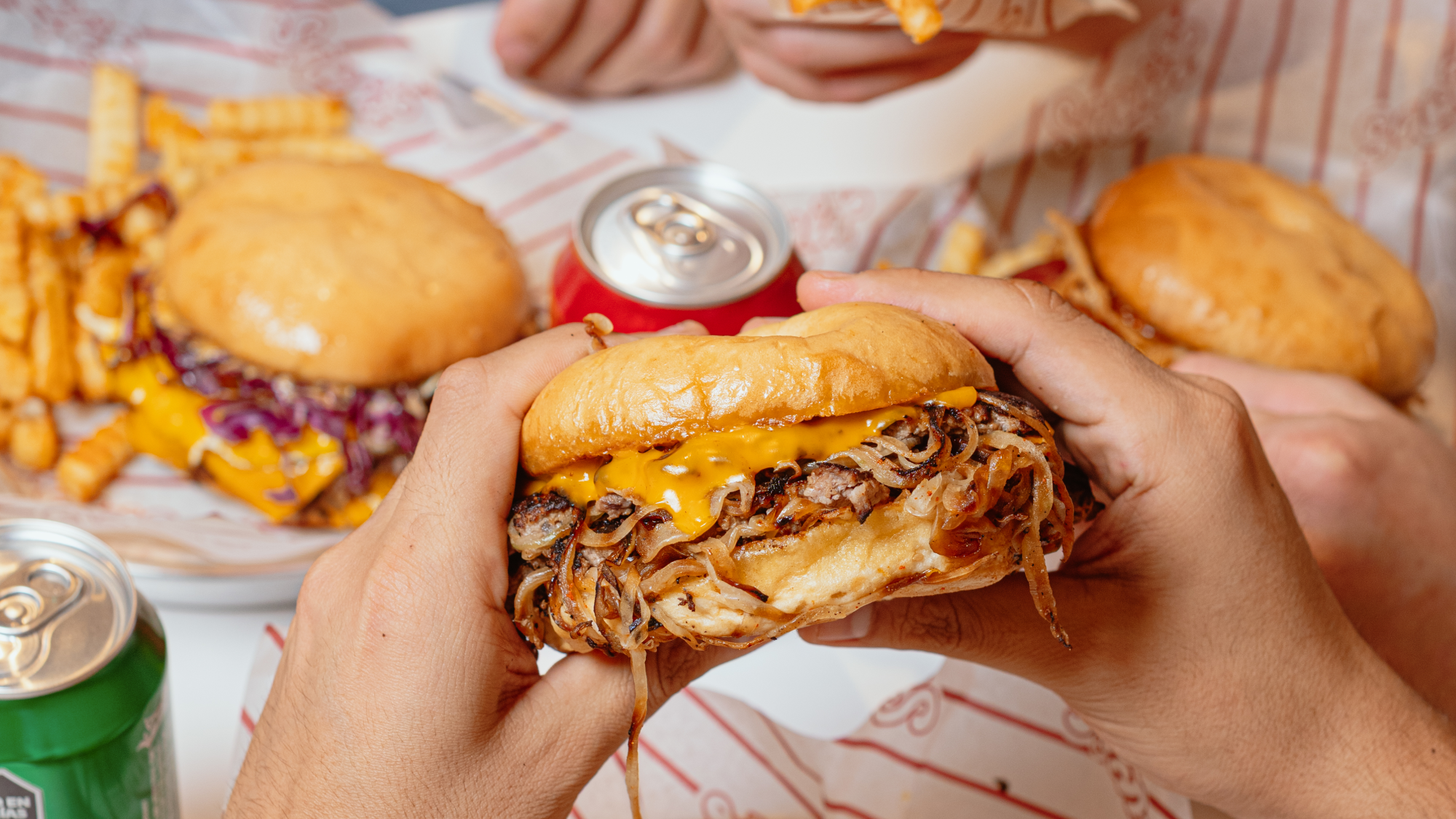 DOS DOBLES + GASEOSA