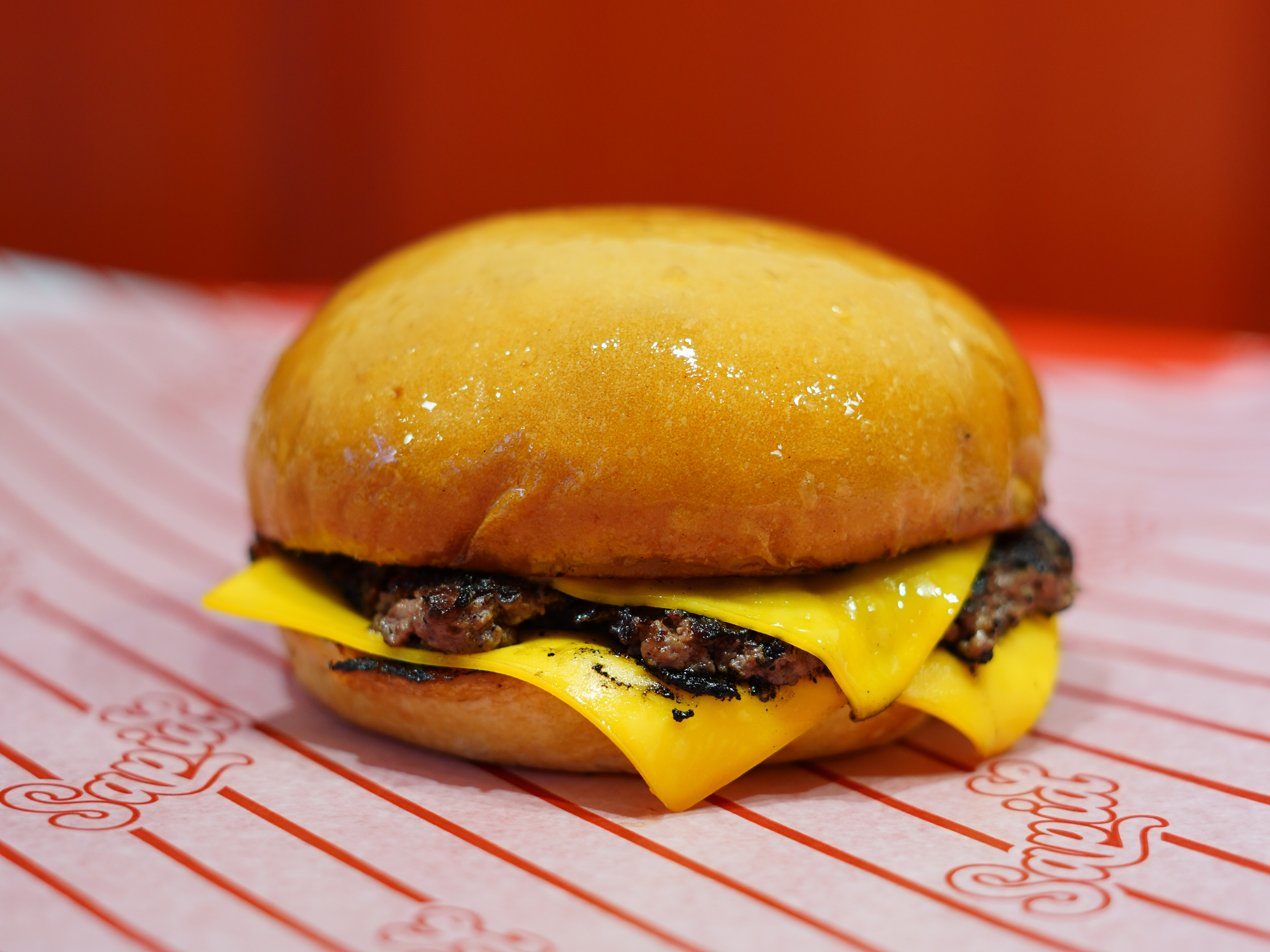 CHEESE BURGER