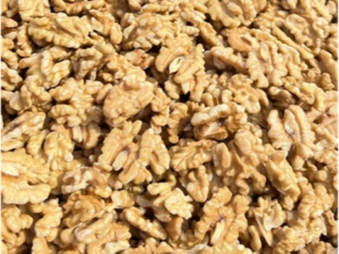 NUECES MARIPOSAS Blanca