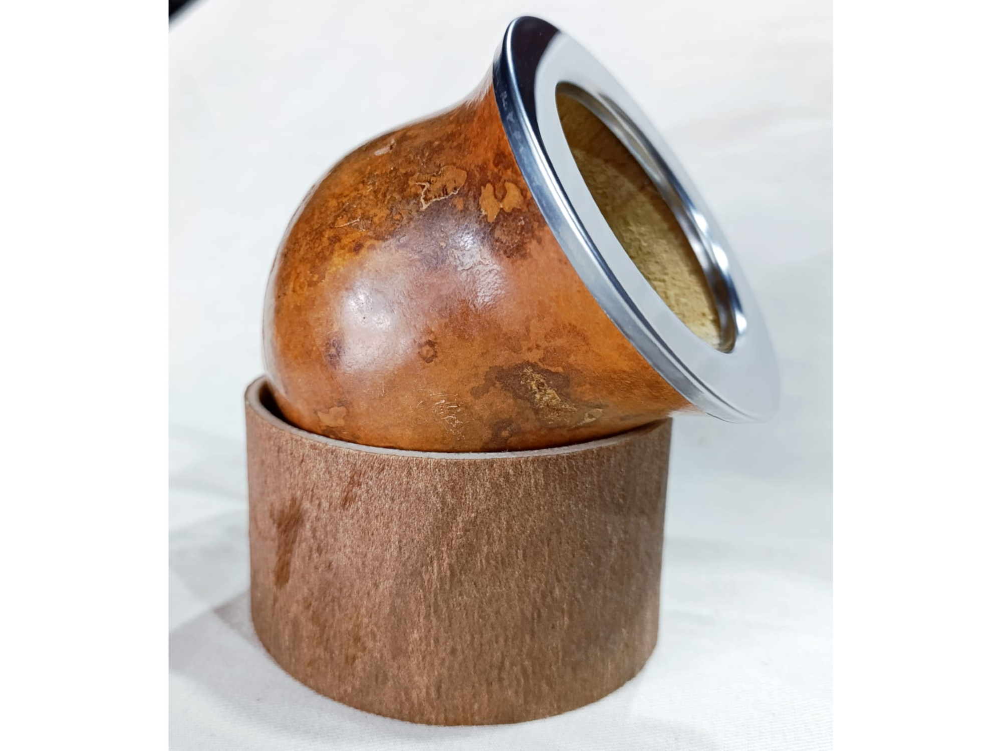 Mate calabaza con base de tiento