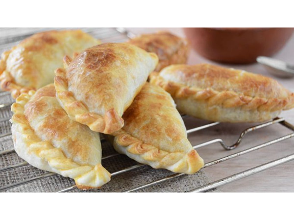 EMPANADA CARNE