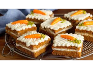 CUADRADO CARROT CAKE