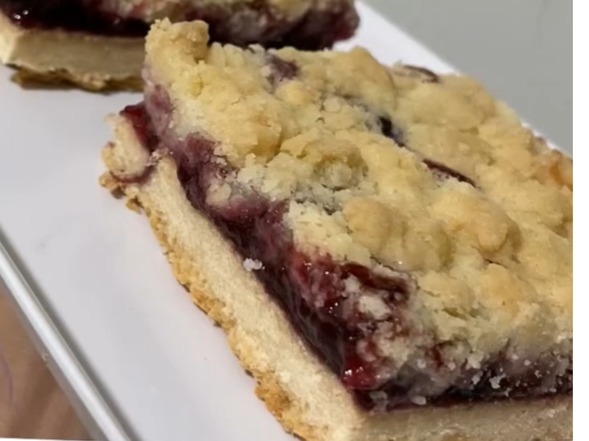 Cuadrado de frutos rojos