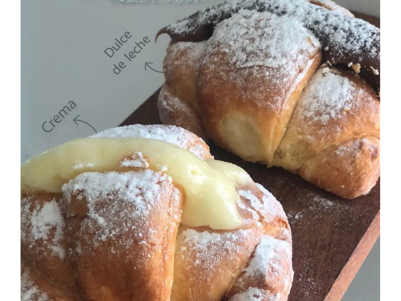Medialuna con dulce de leche