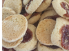 Pepas de harina de almendras y membrillo
