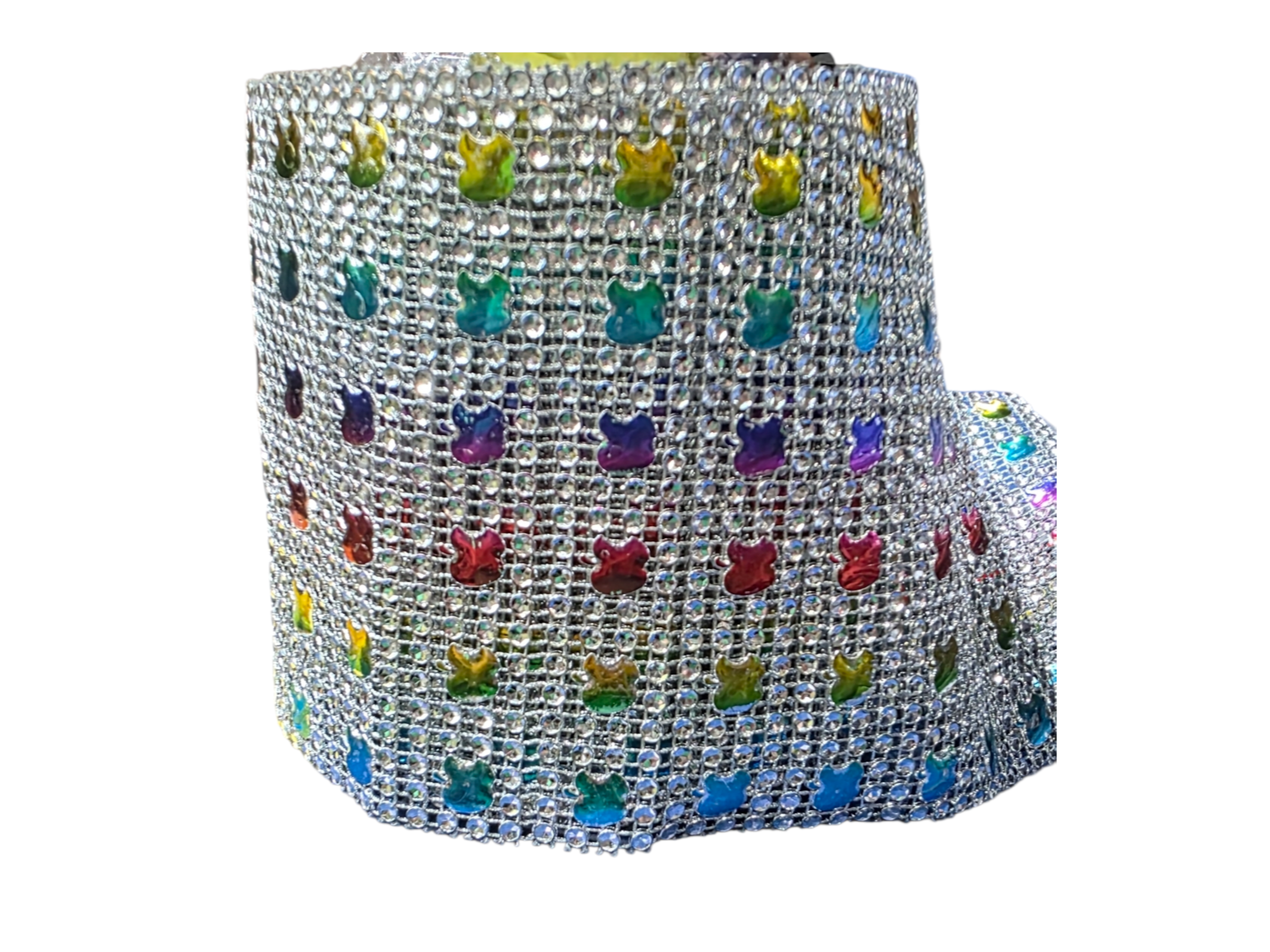 Falso strass plateado con manzana multicolor