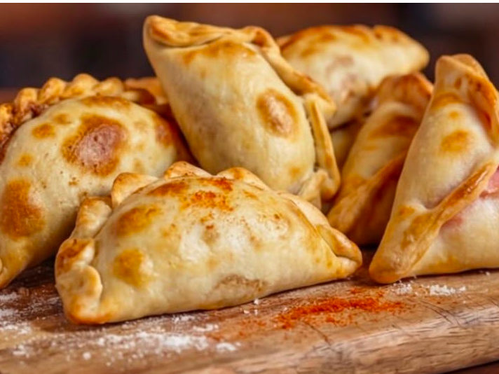 Empanadas  Jamon y Queso