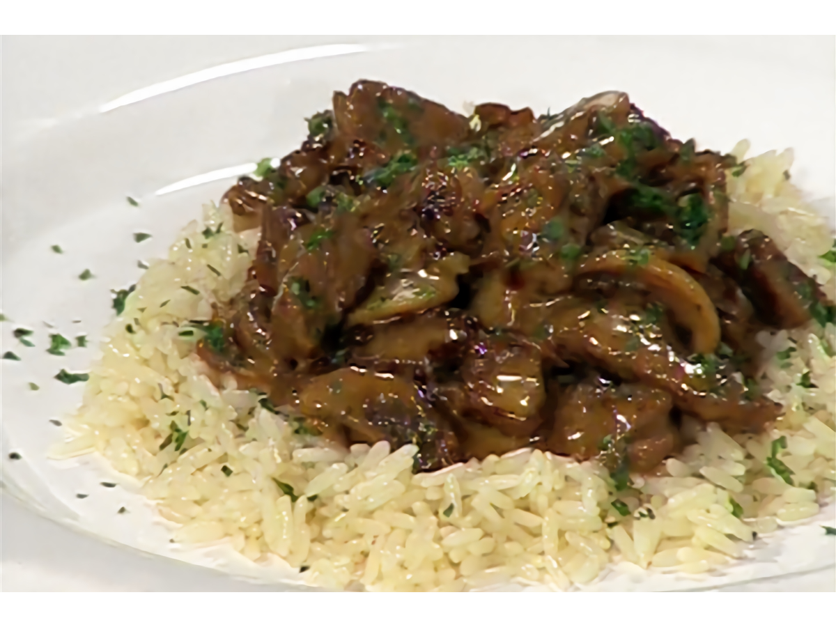 Strogonoff de vacio y champiñones con arroz