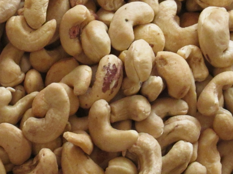 Castañas de cajú enteras (kg)