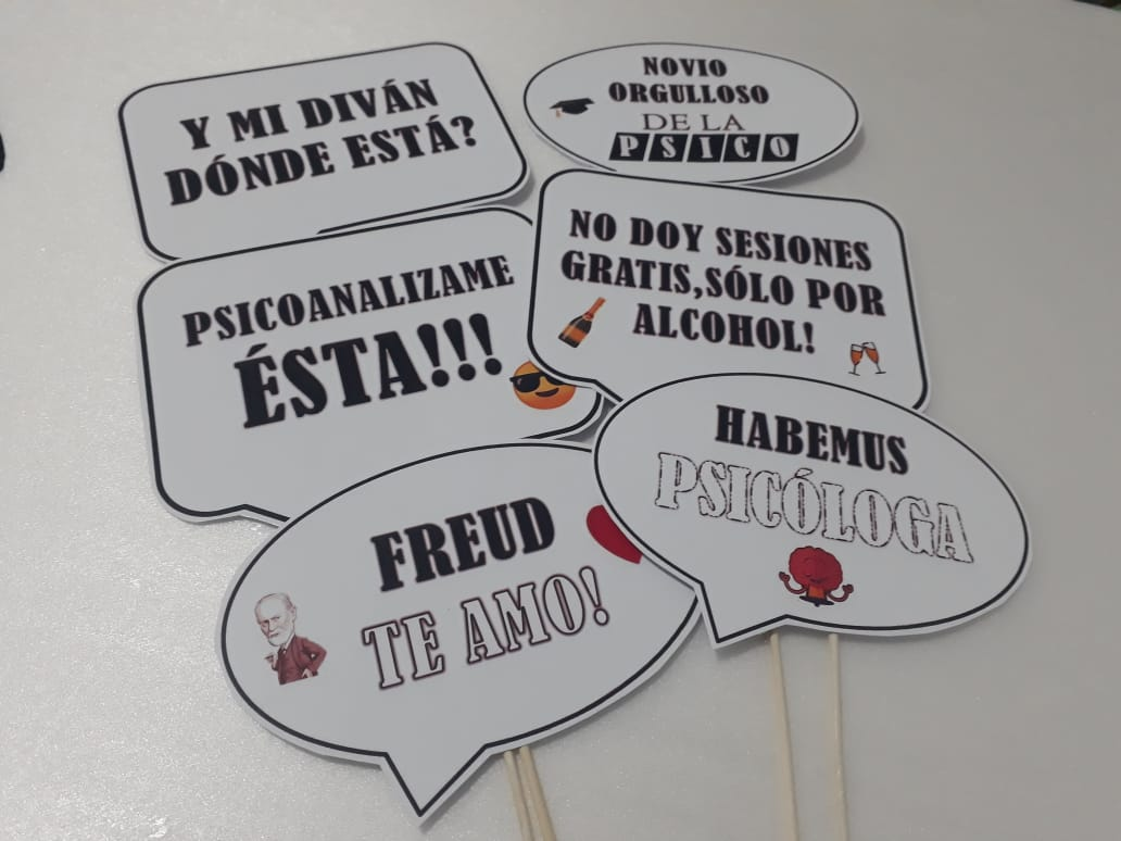 Props con frases