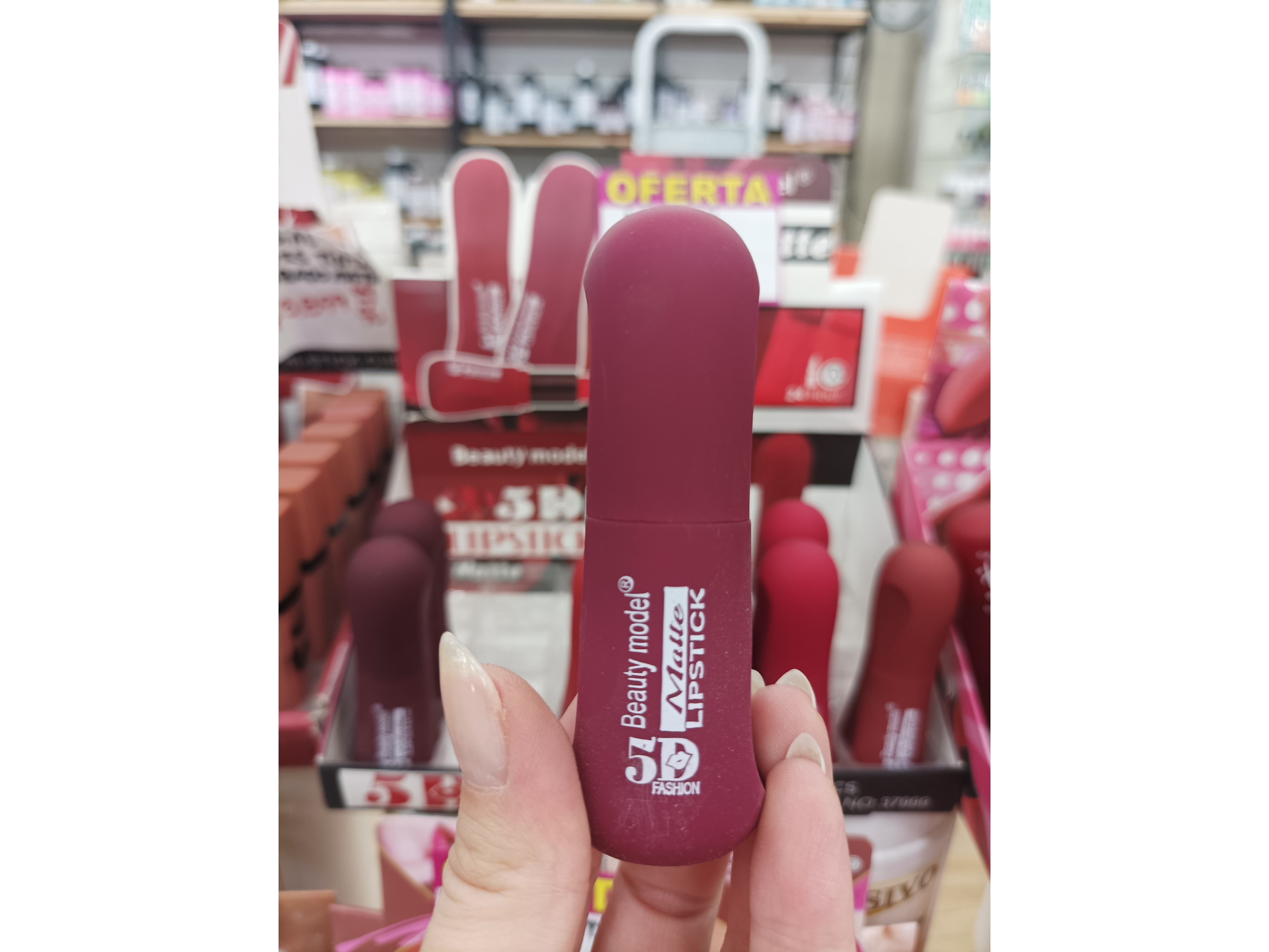 LABIAL MATTE EN BARRA