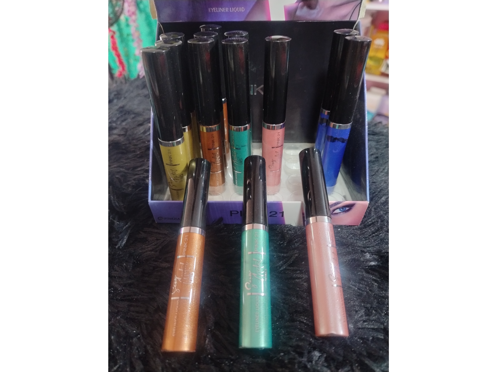 Delineador glitter para ojos