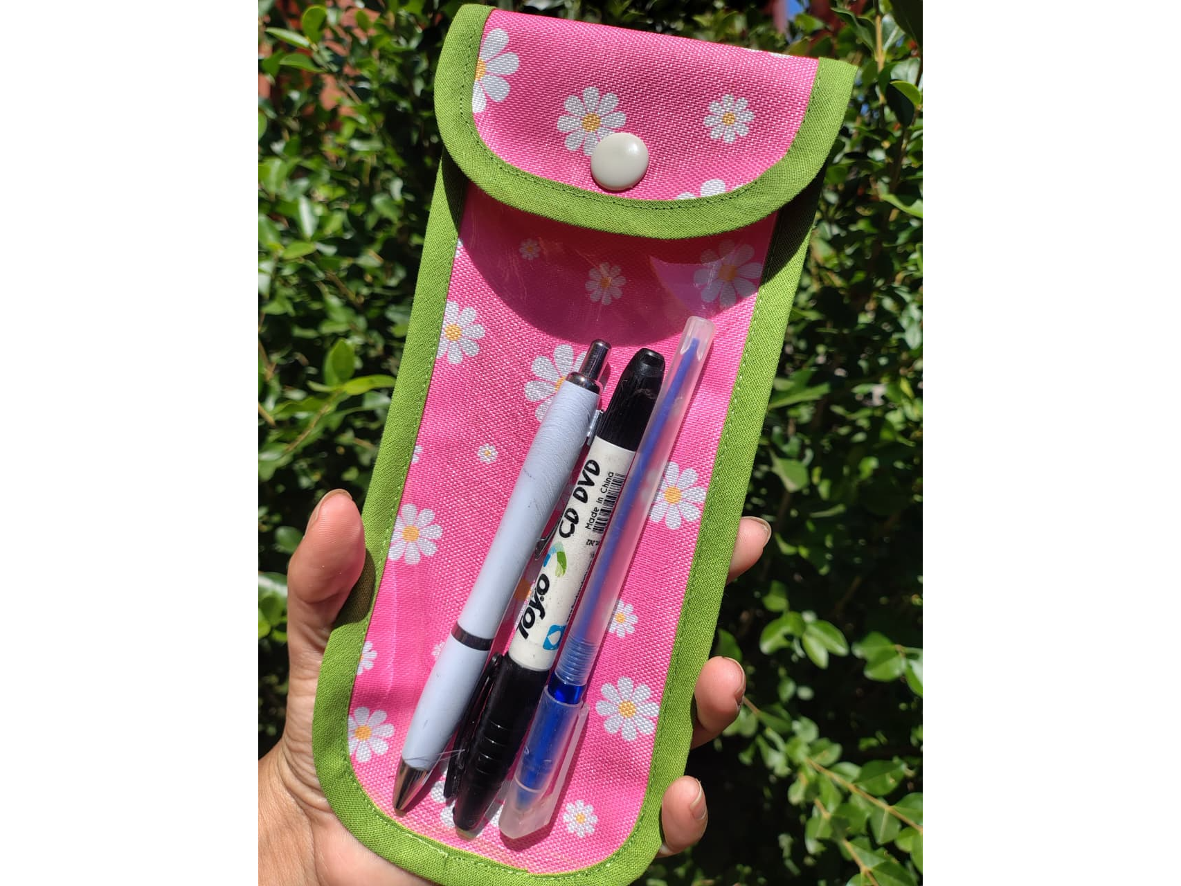 Porta cepillo de dientes y pasta n3