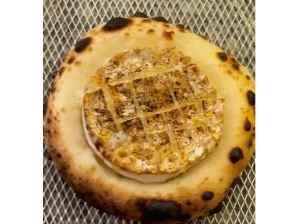 Nido de Camembert & Miel Brava