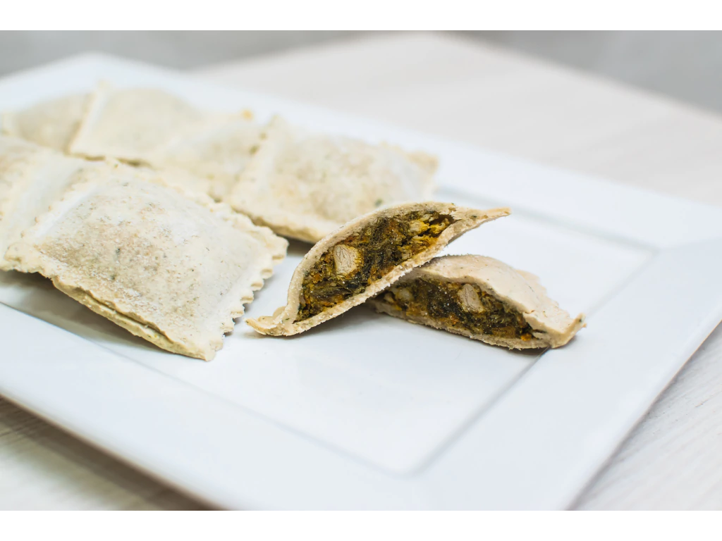 Ravioles de verdura y pollo con masa de espinaca Sin Tacc