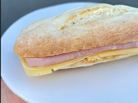 Baguette jamón y queso clásico sin tacc