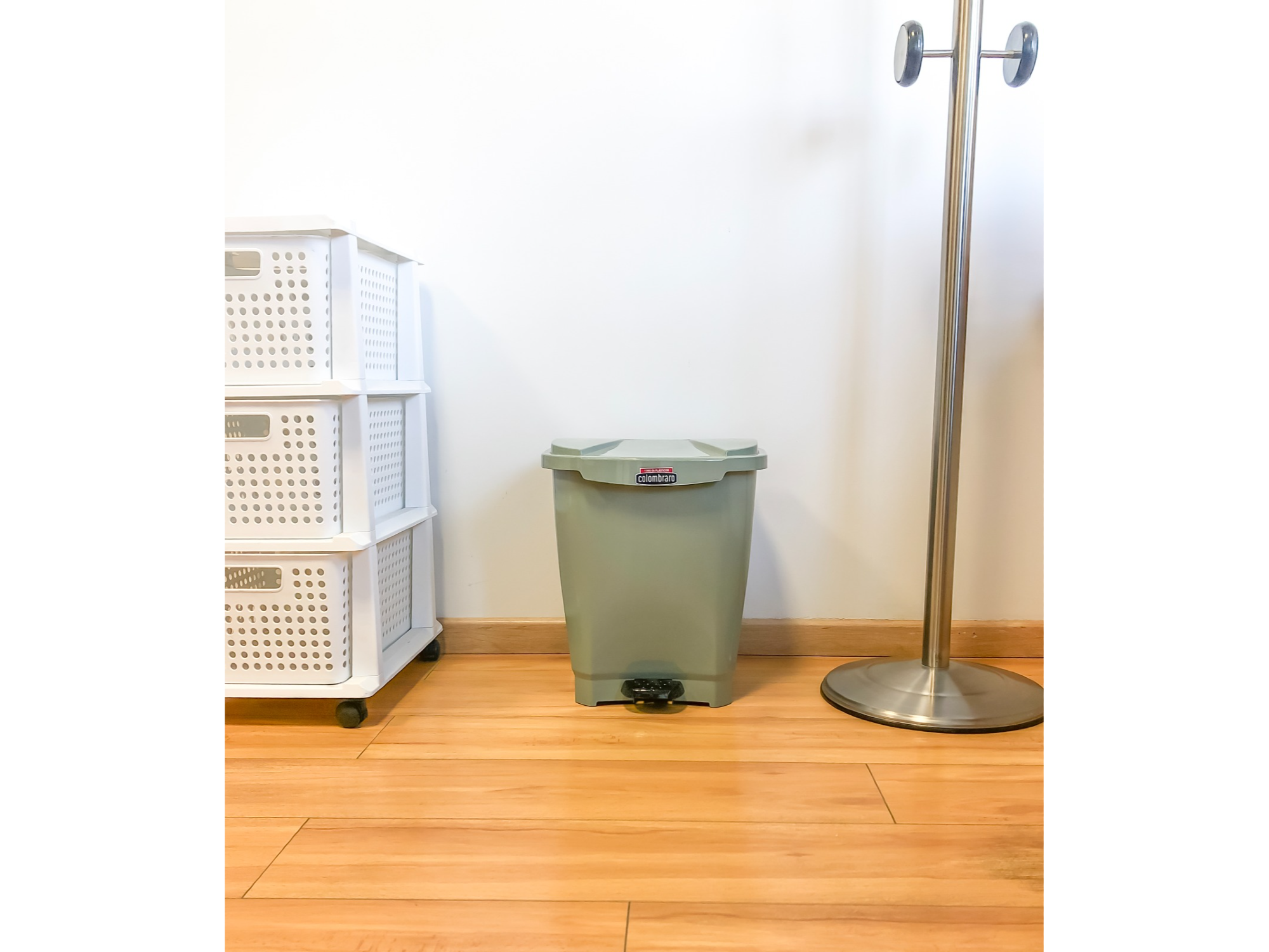 Tacho basura con pedal 15L – cómodo y práctico para cocina (Art. 2227)