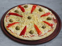 Pizza Tres Quesos y Miel