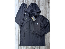 Campera rompeviento - Under Armour-S