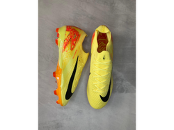 Botín f11 - Nike airzoom amarillo - 8.5 US