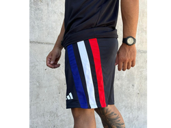 Bermuda Adidas - 3 tiras