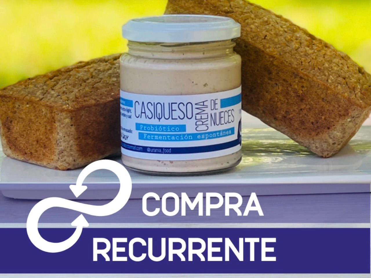 1 CasiQueso con Hierbas y 2 Panes de Sarraceno Germinado