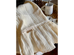 Camino gasa c/volado grande y aplique